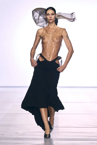 Look 34